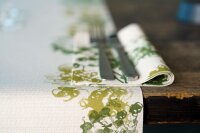 Klassikservietten 40 x 40 cm, 4-lagig geprägt, 1/4-Falz, Motive Green Umbles (VPE 300 St.)