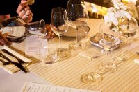 Tête à Tête Tischläufer Dunicel 24 m x 40 cm (20 Abschnitte), Motive Tessuto cream (VPE 4 St.)